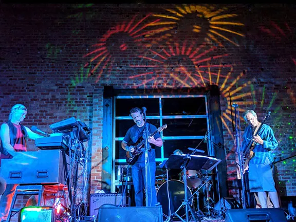 Los Lobos, The Bennu and More: Concerts to See in Tucson This Weekend