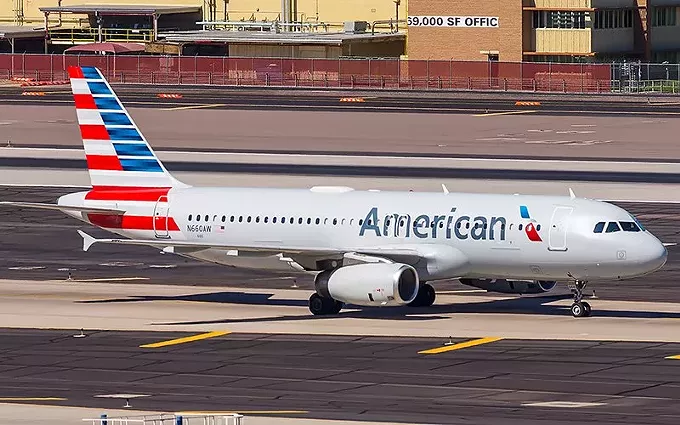 Threatened American Airlines Layoffs Leave Arizona Employees Anxious