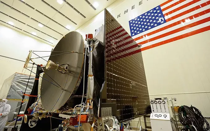 University of Arizona team cheers success of asteroid-contact mission