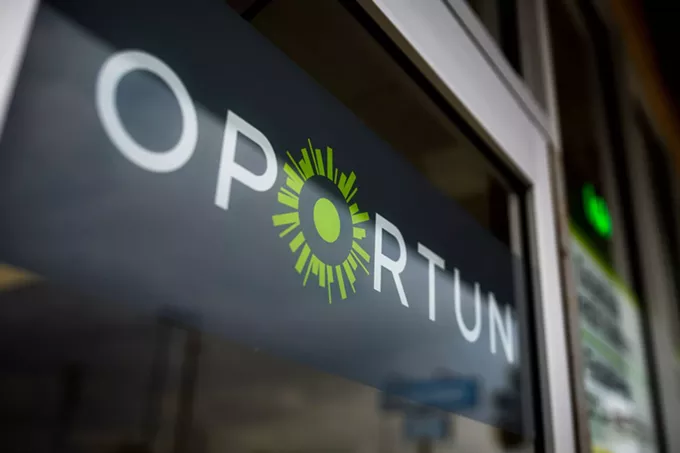 Feds Investigating Lender That Sued Thousands of Lower-Income Latinos During Pandemic
