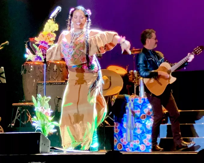 Lila Downs At Centennial Hall (2)