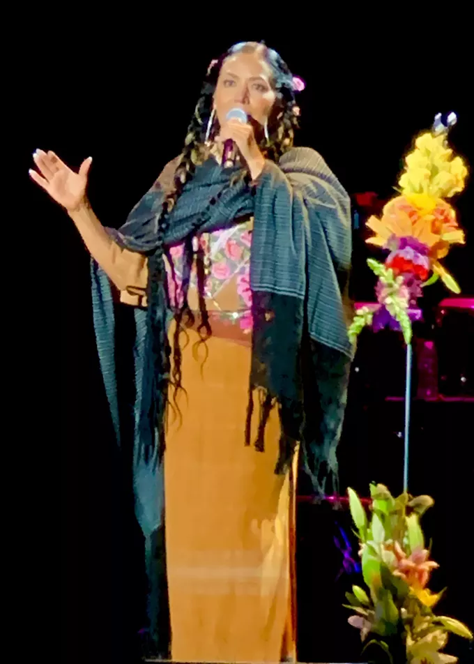 Lila Downs At Centennial Hall (3)