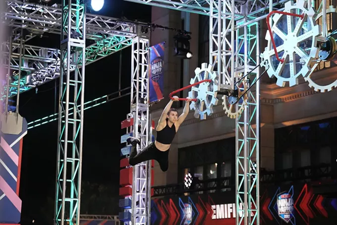 Tucson’s Izabella Adkins climbs to the finals on season 14 of ‘American Ninja Warriors’