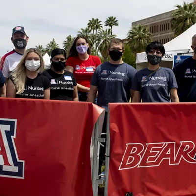 Image: UA Nursing Staff, Volunteers Urge People To Get Vaccinated