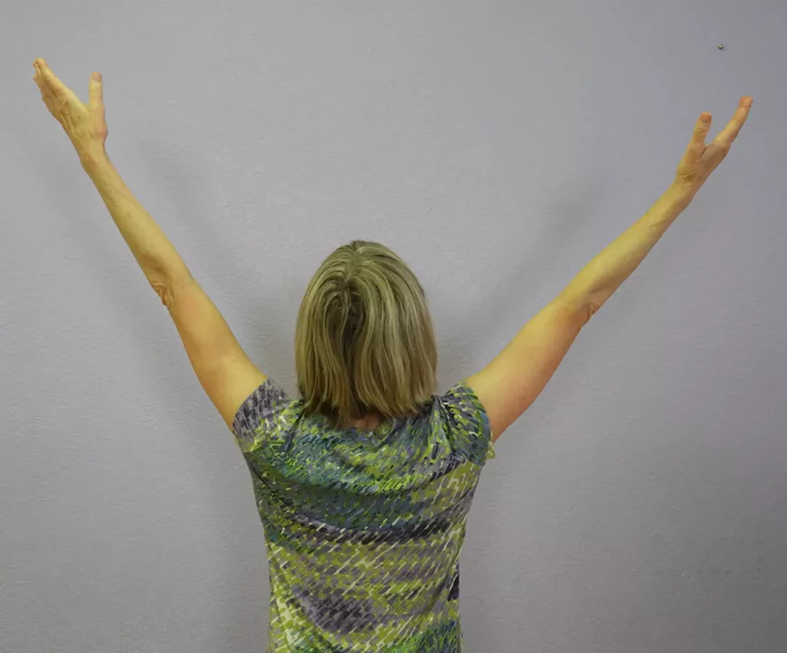 Release tension and create flexibility with this Yoga Connection class focusing on upper back.