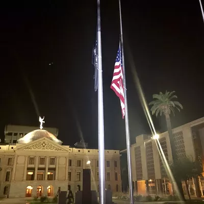 Image: &lsquo;You are not forgotten&rsquo;: Arizona Residents Honor John McCain