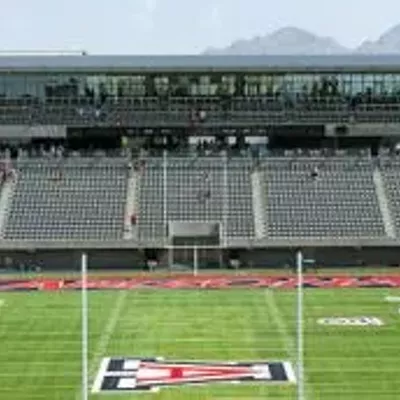 Image: You can now drink beer (and wine) at Arizona Stadium!